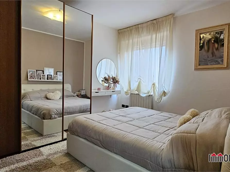 Immagine 9 di Appartamento in vendita  a Colle Di Val D'elsa