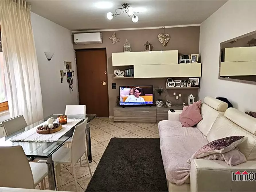 Immagine 5 di Appartamento in vendita  a Colle Di Val D'elsa