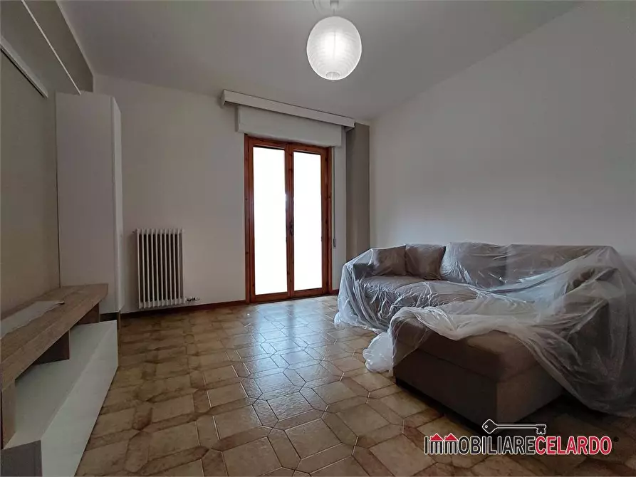 Immagine 2 di Appartamento in vendita  a Colle Di Val D'elsa