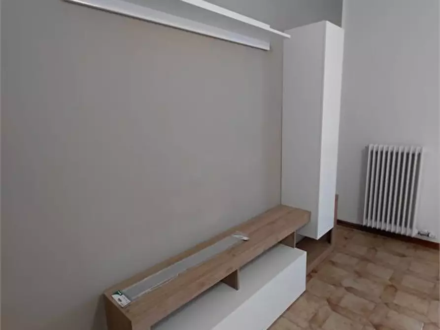 Immagine 8 di Appartamento in vendita  a Colle Di Val D'elsa