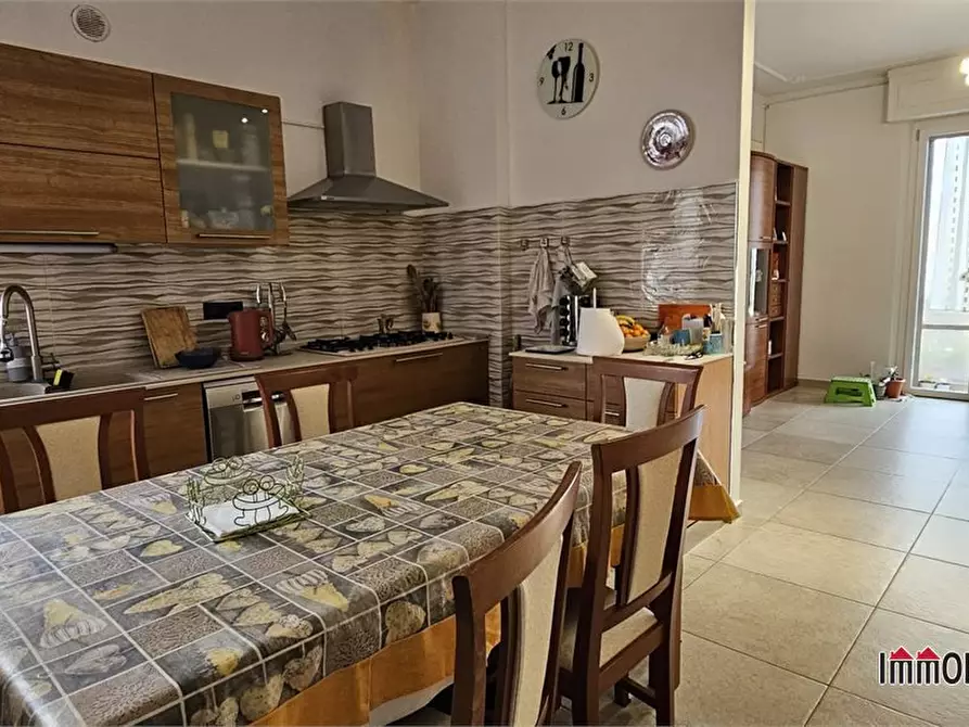 Immagine 2 di Appartamento in vendita  a Colle Di Val D'elsa