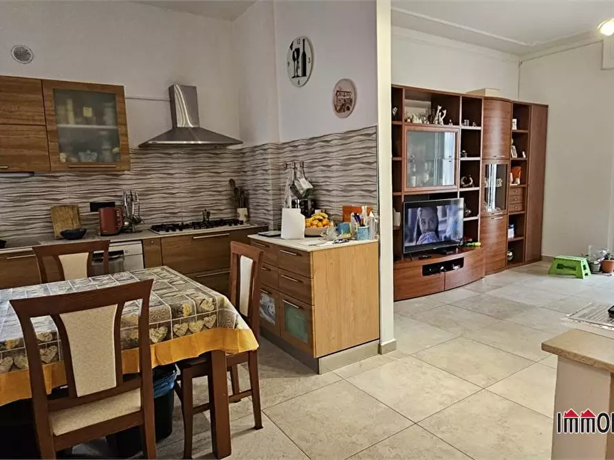 Immagine 1 di Appartamento in vendita  a Colle Di Val D'elsa