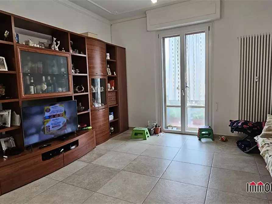 Immagine 6 di Appartamento in vendita  a Colle Di Val D'elsa