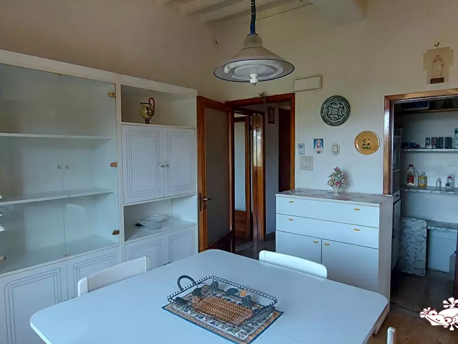 Immagine 8 di Appartamento in vendita  a San Gimignano