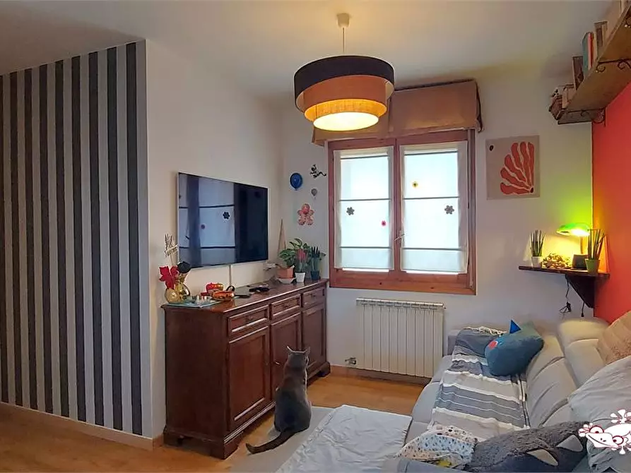 Immagine 1 di Appartamento in vendita  a San Gimignano