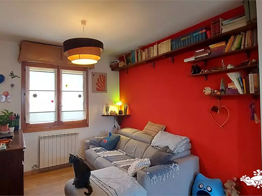 Immagine 2 di Appartamento in vendita  a San Gimignano