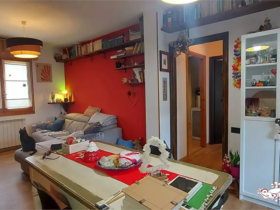 Immagine 5 di Appartamento in vendita  a San Gimignano