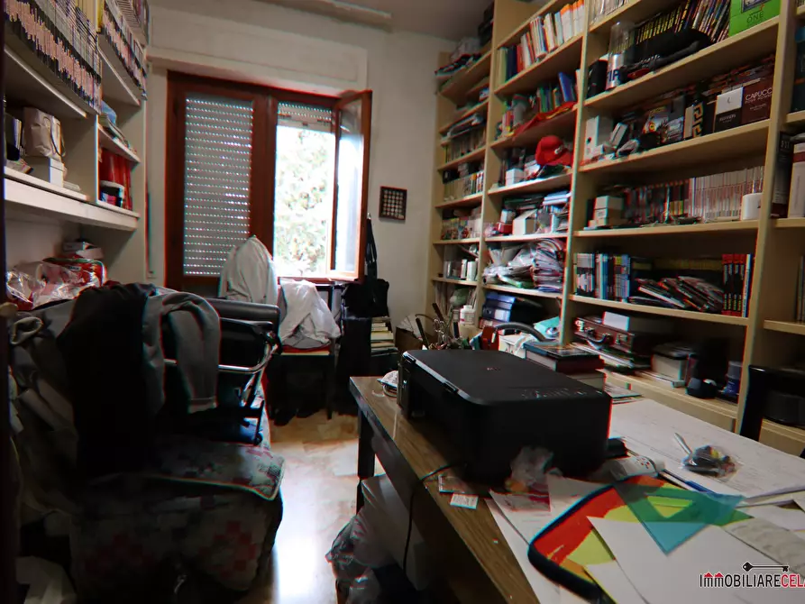 Immagine 8 di Appartamento in vendita  a Colle Di Val D'elsa