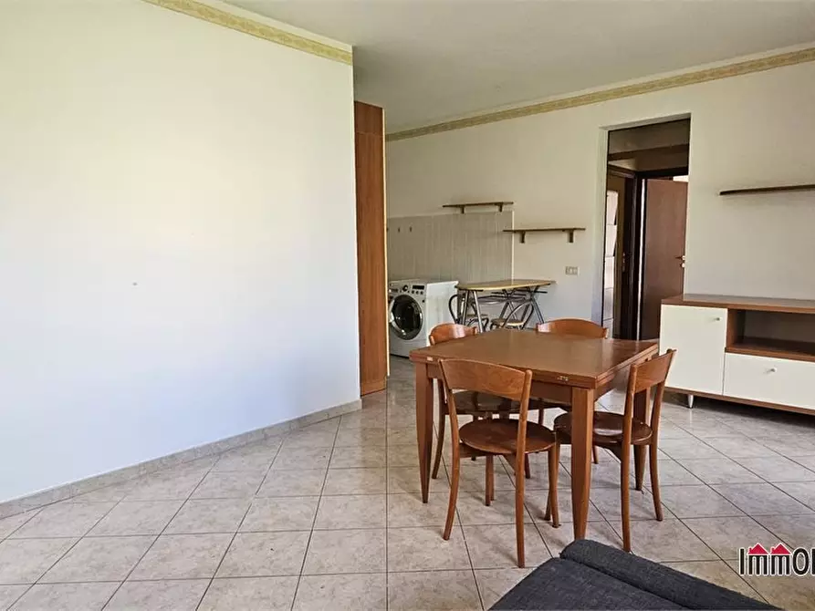 Immagine 2 di Appartamento in vendita  a Casole D'elsa