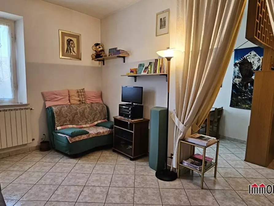 Immagine 2 di Appartamento in vendita  a Colle Di Val D'elsa