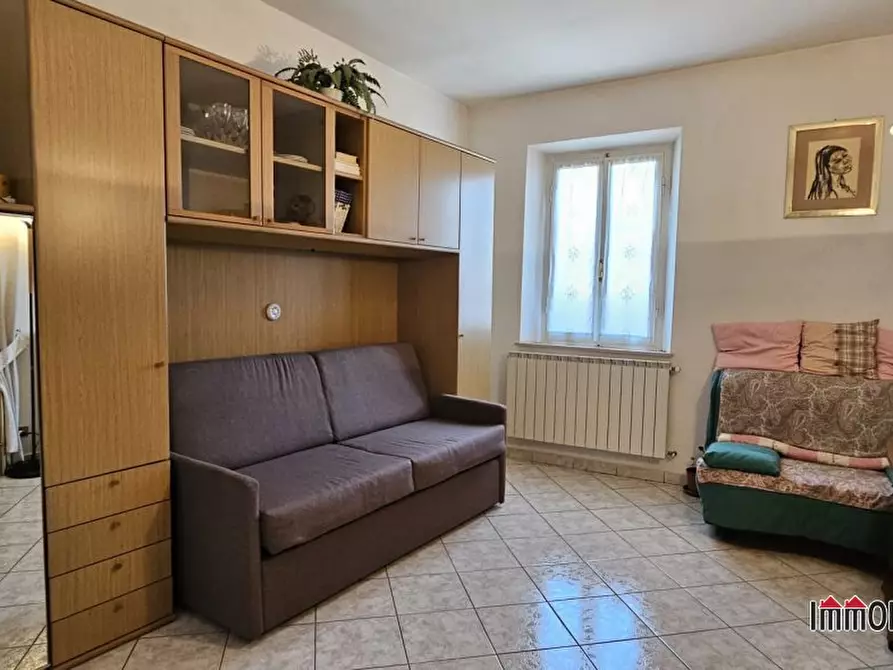 Immagine 1 di Appartamento in vendita  a Colle Di Val D'elsa