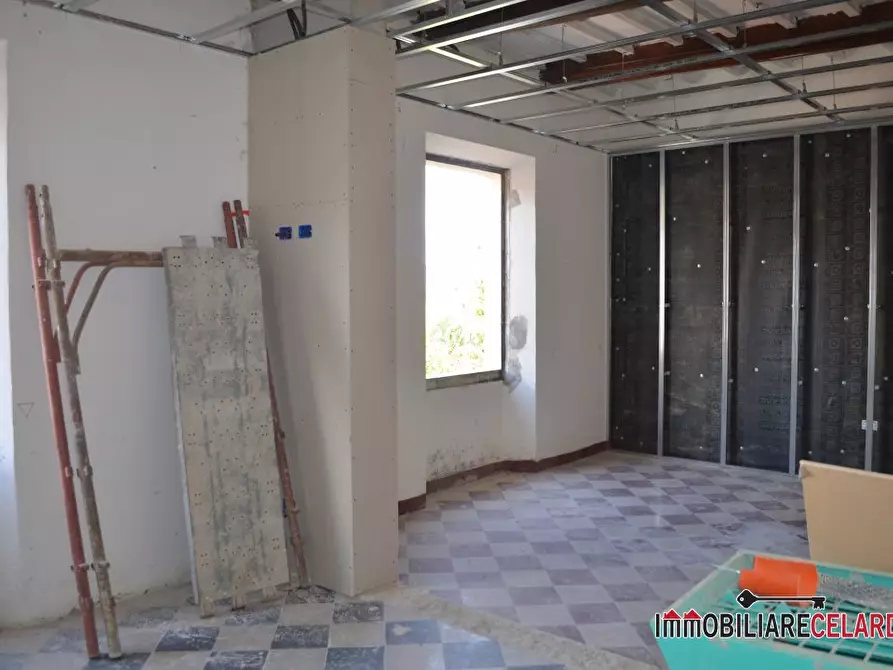 Immagine 2 di Appartamento in vendita  a Poggibonsi