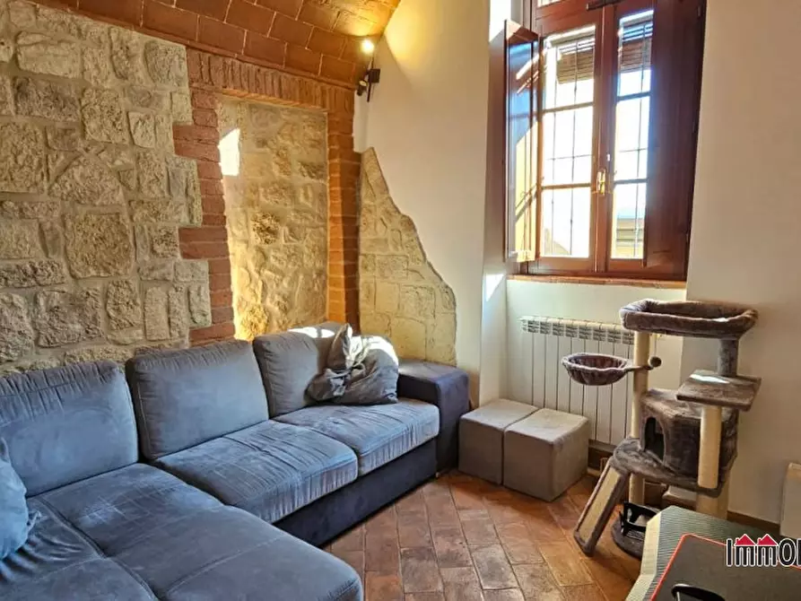 Immagine 2 di Appartamento in vendita  a Poggibonsi