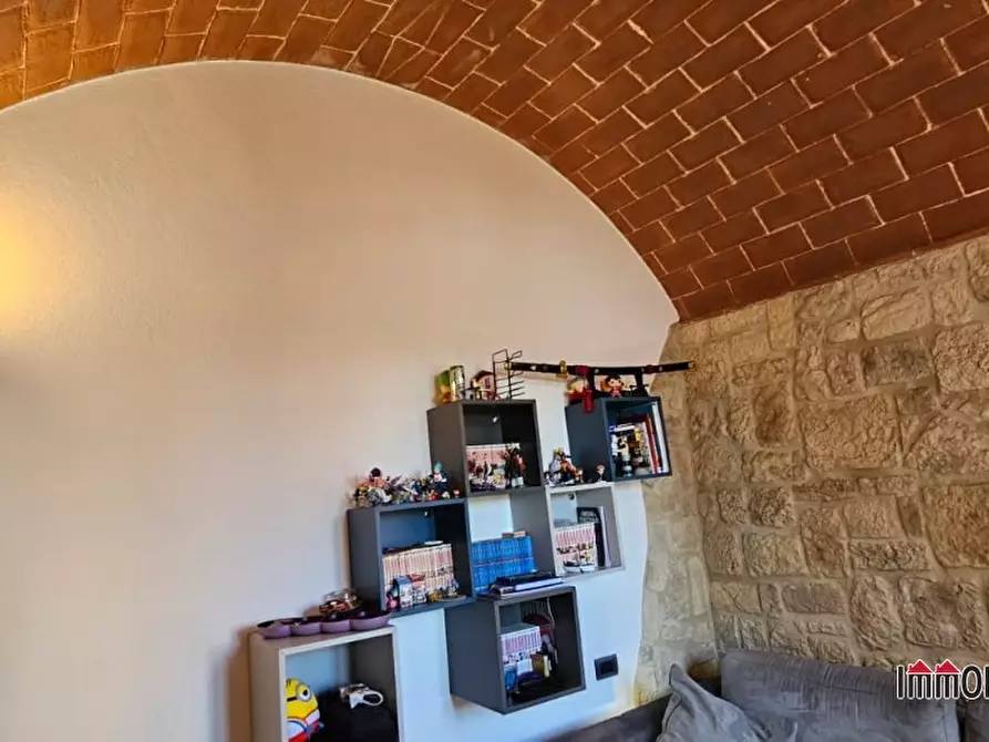 Immagine 10 di Appartamento in vendita  a Poggibonsi