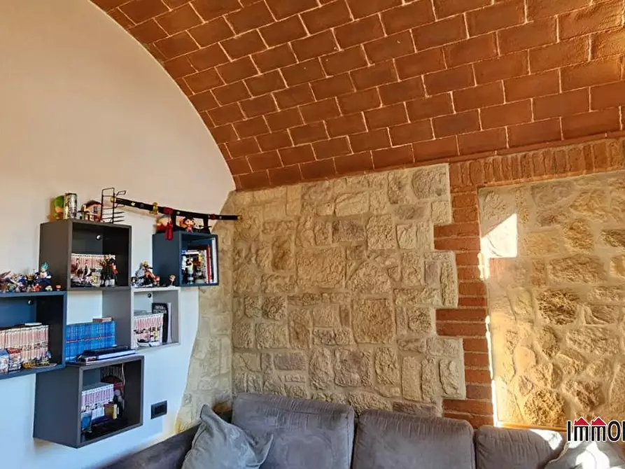 Immagine 8 di Appartamento in vendita  a Poggibonsi