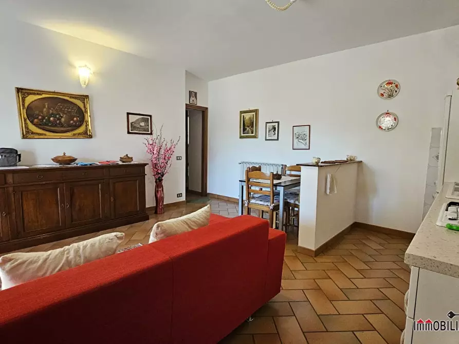 Immagine 4 di Appartamento in vendita  a Poggibonsi