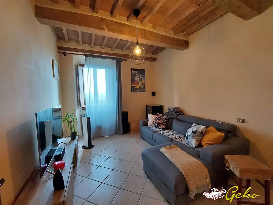 Immagine 4 di Appartamento in vendita  6 a San Gimignano