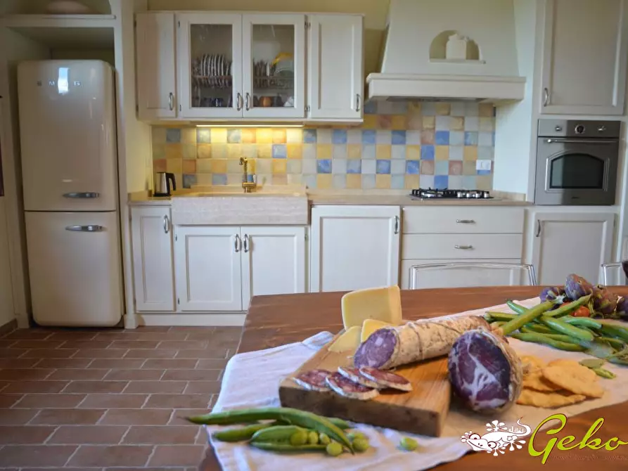 Immagine 9 di Appartamento in vendita  a San Gimignano