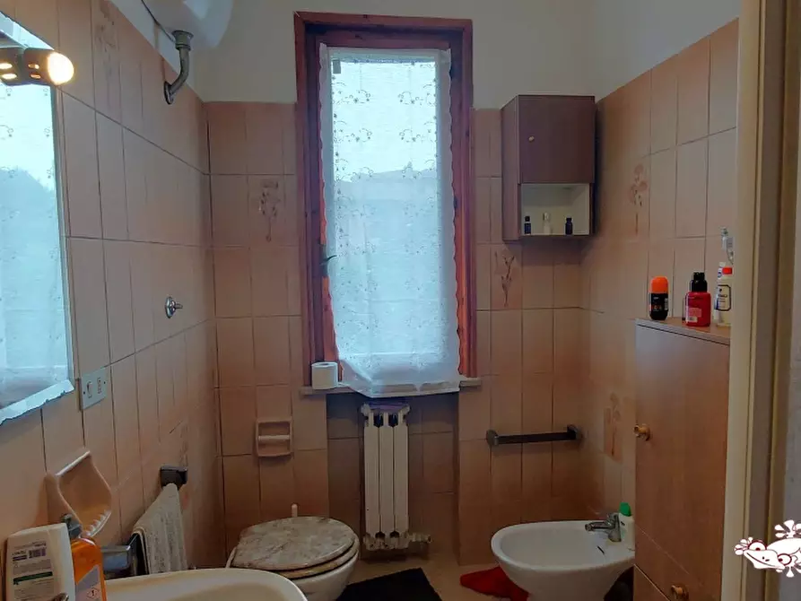 Immagine 10 di Appartamento in vendita  a San Gimignano