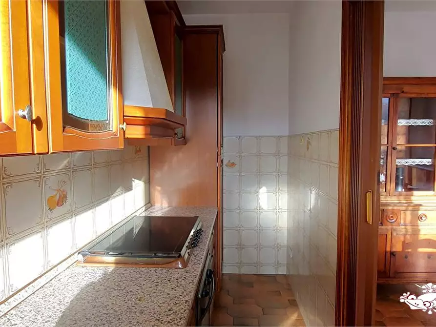 Immagine 4 di Appartamento in vendita  a San Gimignano