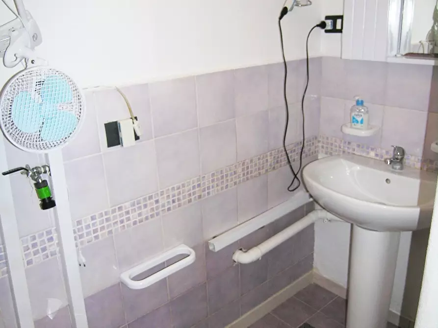 Immagine 6 di Appartamento in vendita  a Pachino