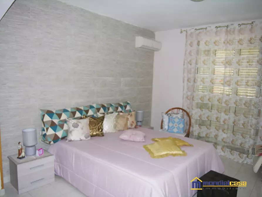 Immagine 7 di Appartamento in vendita  a Pachino