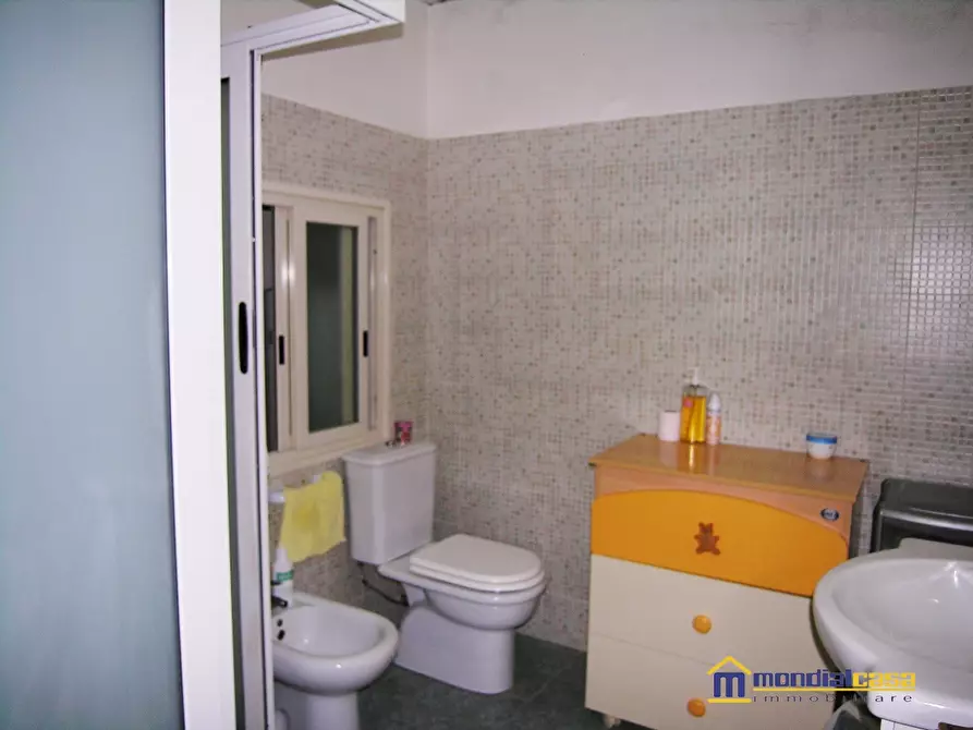 Immagine 9 di Appartamento in vendita  a Pachino