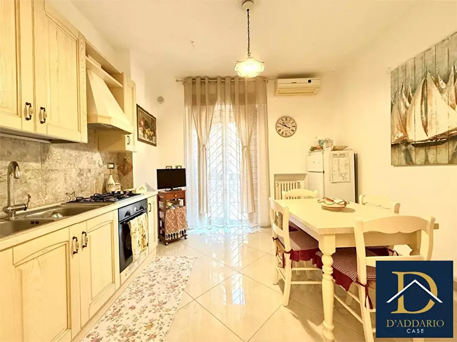 Immagine 8 di Appartamento in vendita  146 a Taranto