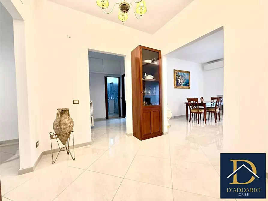 Immagine 9 di Appartamento in vendita  146 a Taranto