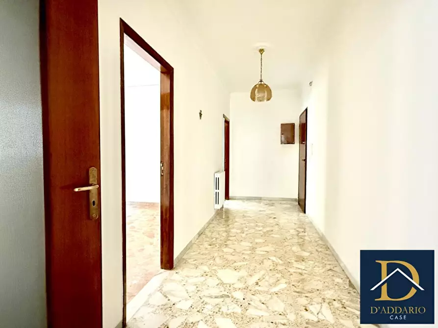 Immagine 3 di Appartamento in vendita  3 a Taranto