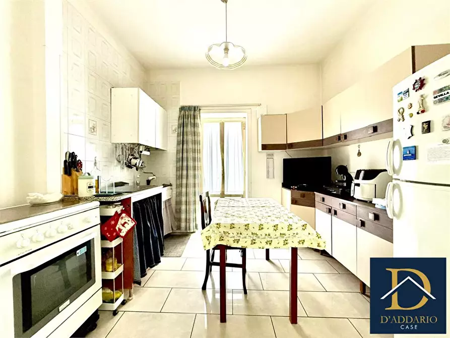 Immagine 4 di Appartamento in vendita  87 a Taranto