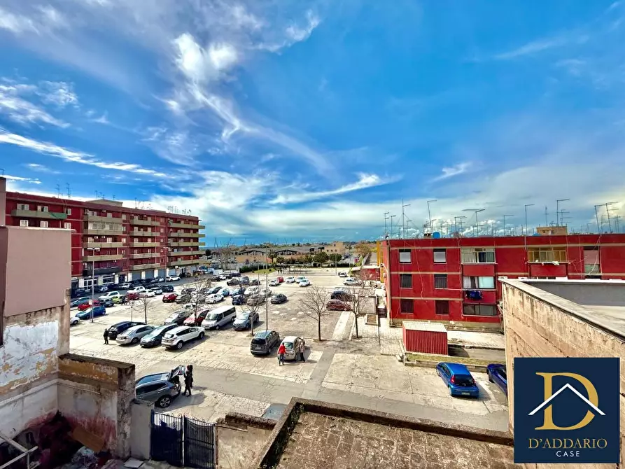 Immagine 9 di Appartamento in vendita  53 a Taranto