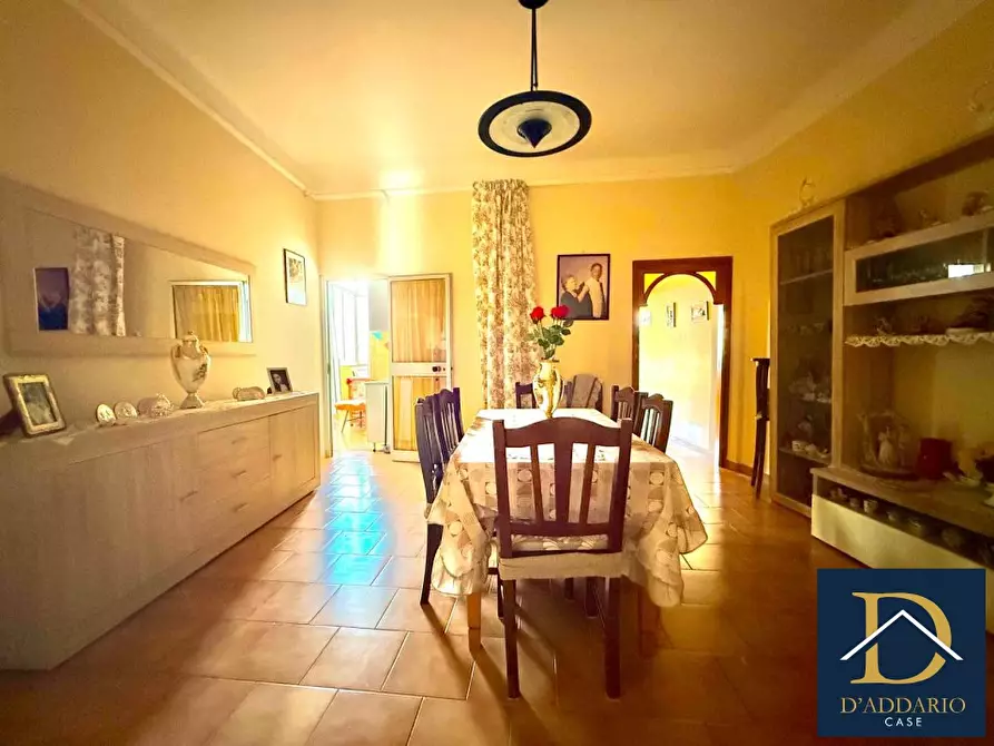 Immagine 8 di Appartamento in vendita  53 a Taranto