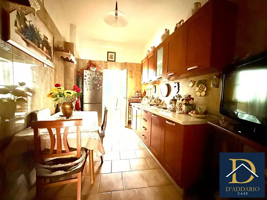 Immagine 6 di Appartamento in vendita  53 a Taranto