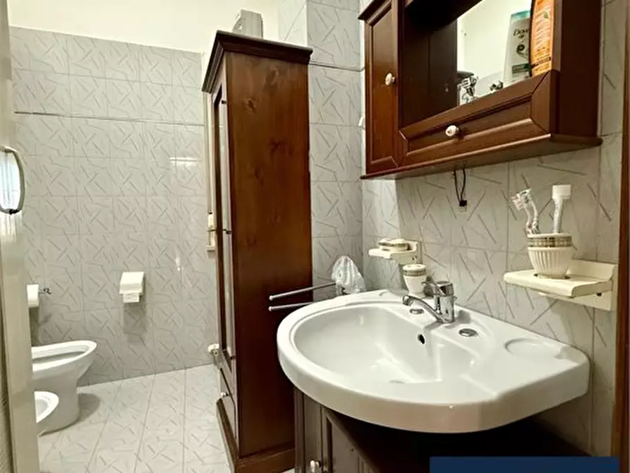 Immagine 8 di Appartamento in vendita  a Leporano