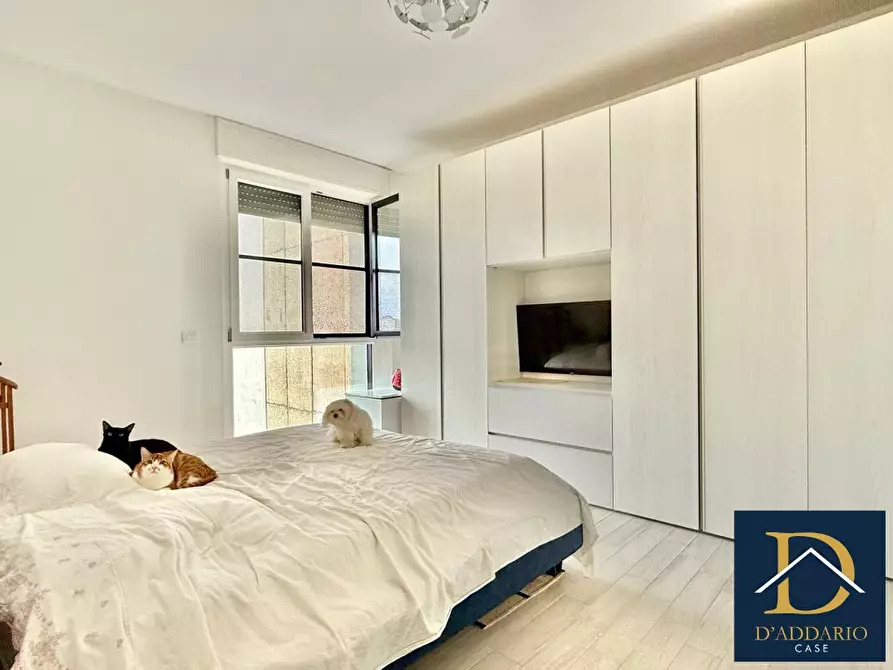 Immagine 8 di Appartamento in vendita  27 a Taranto