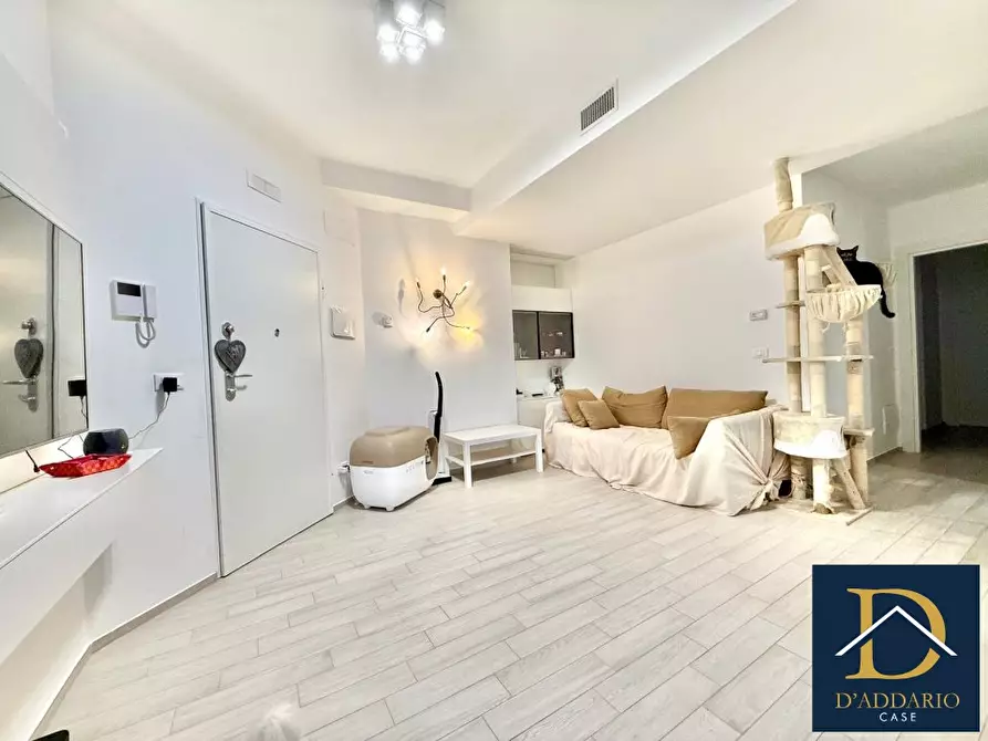 Immagine 2 di Appartamento in vendita  27 a Taranto