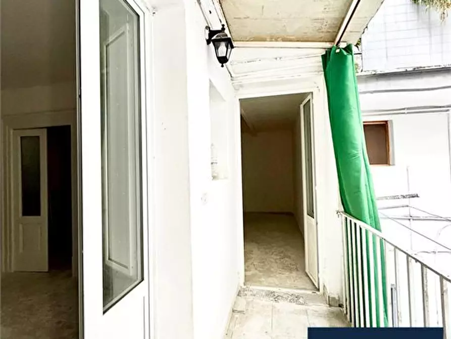 Immagine 9 di Appartamento in vendita  115 a Taranto