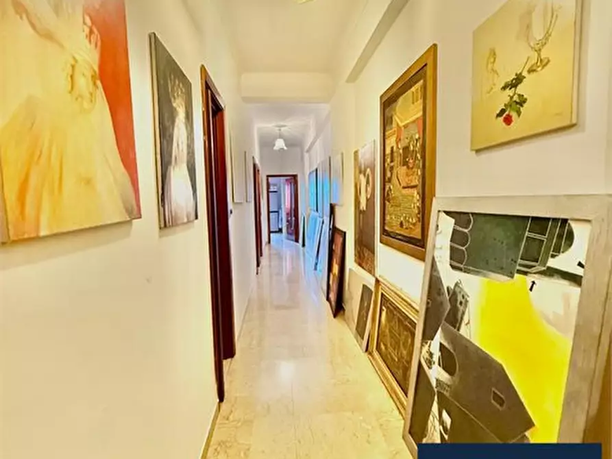 Immagine 7 di Appartamento in vendita  71 a Taranto