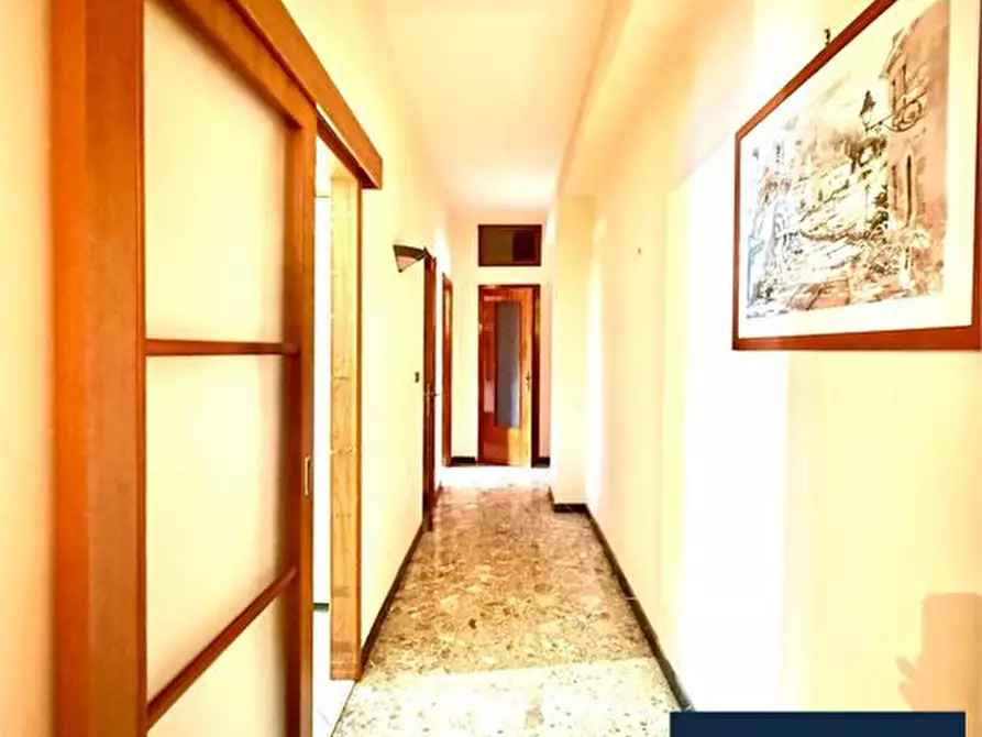 Immagine 4 di Appartamento in vendita  47 a Taranto