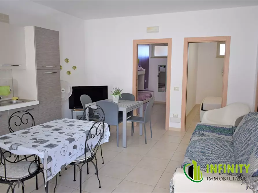 Immagine 10 di Appartamento in vendita  21 a Ginosa