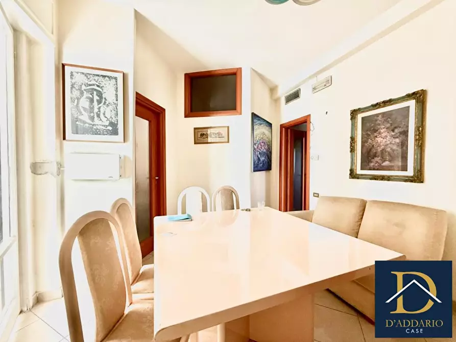 Immagine 9 di Appartamento in vendita  71 a Taranto