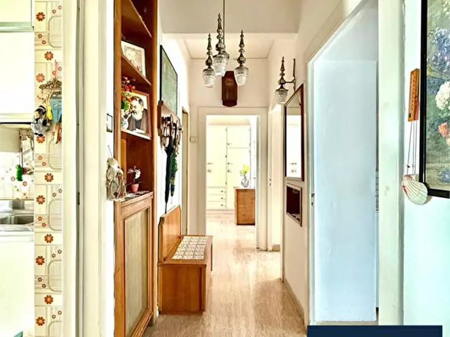 Immagine 4 di Appartamento in vendita  69 a Taranto