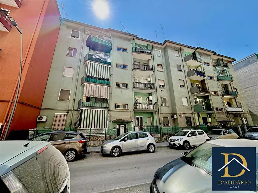 Immagine 8 di Appartamento in vendita  69 a Taranto