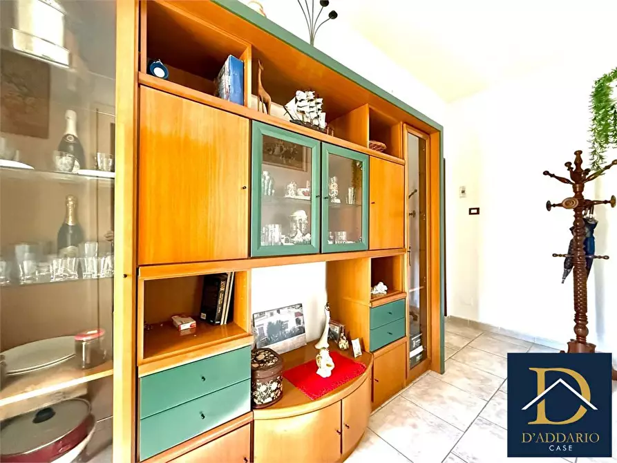 Immagine 6 di Appartamento in vendita  280 a Taranto