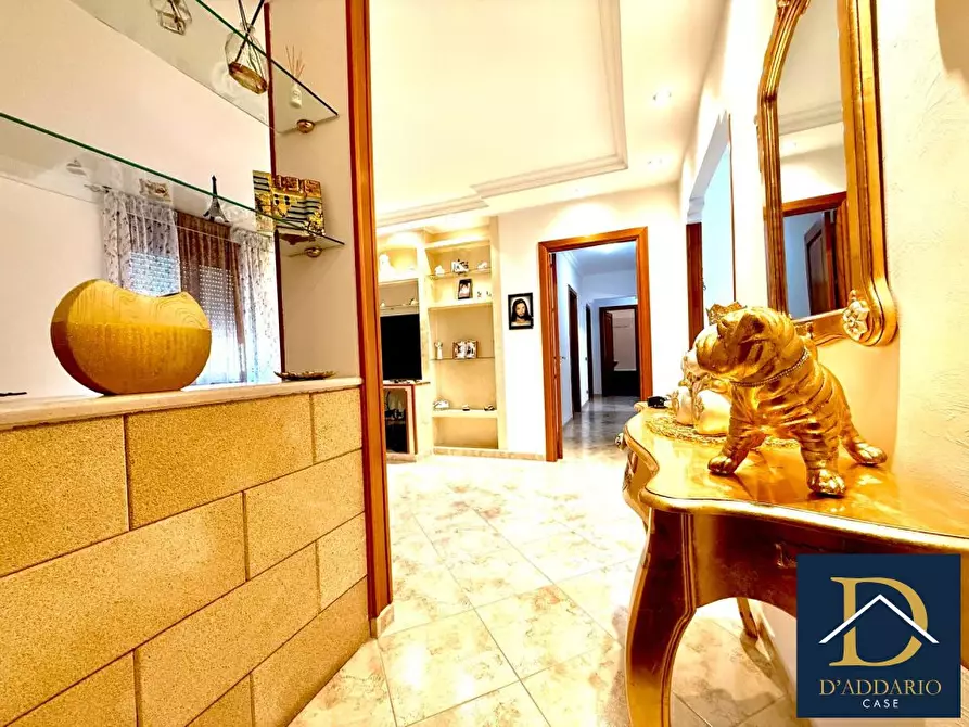 Immagine 1 di Appartamento in vendita  5 a Taranto