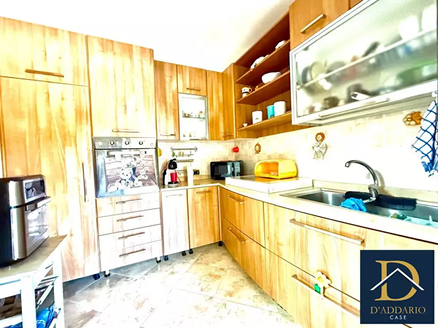 Immagine 8 di Appartamento in vendita  5 a Taranto