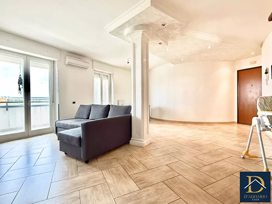 Immagine 3 di Appartamento in vendita  12 a Taranto