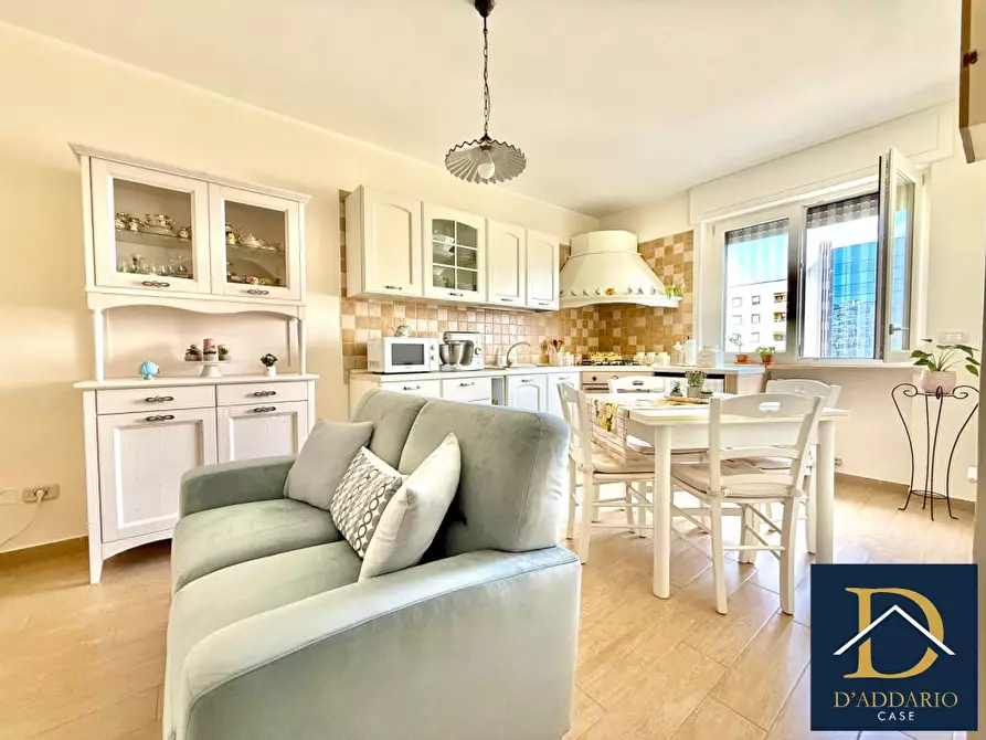 Immagine 1 di Appartamento in vendita  12 a Taranto