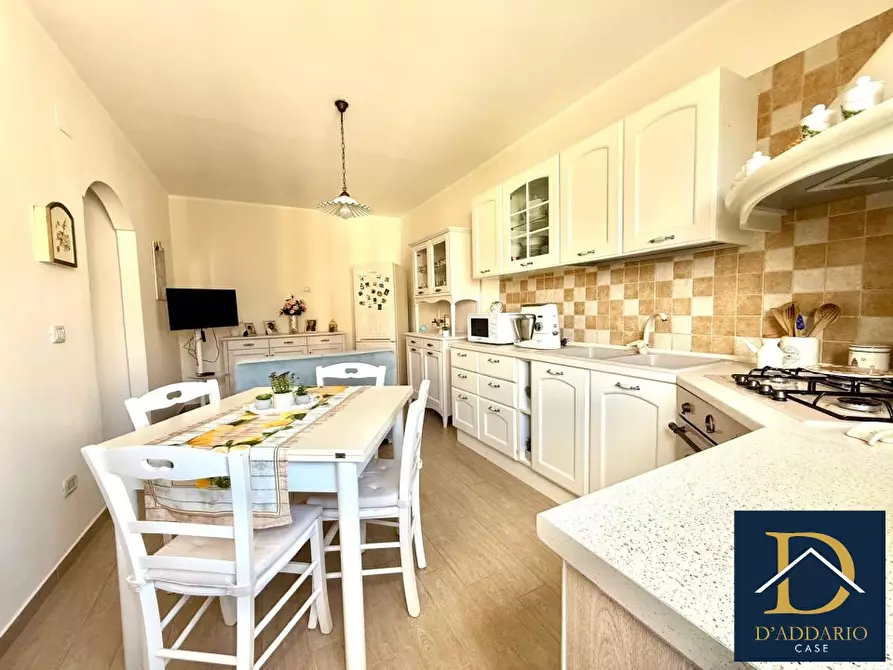 Immagine 5 di Appartamento in vendita  12 a Taranto